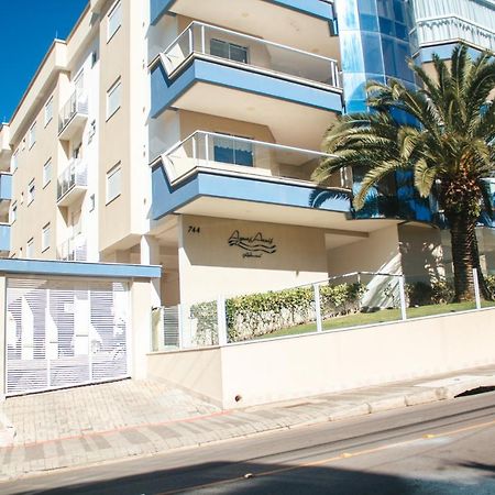 Temporadabombinhas 2 Suites Εξωτερικό φωτογραφία